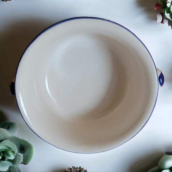 Vtg Pastel Blue Flowers Stoneware Handled Crock Bowl - Picture 7 of 8